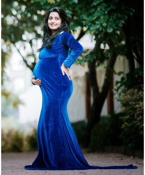 G14, Navy Blue Velvet Maternity Shoot ...